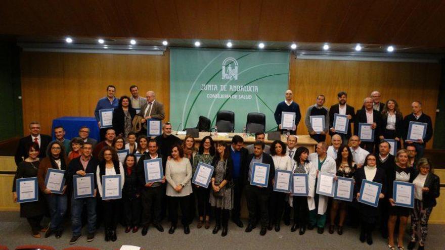 Foto de familia tras el acto celebrado en el hospital Costa del Sol.