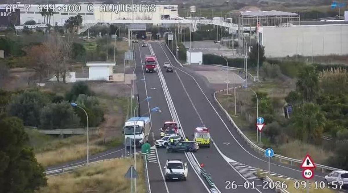 Imagen del accidente en la AP-7 en les Alqueries