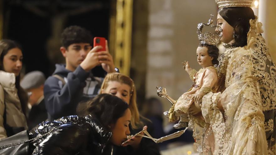 Martes y trece, devoción por la Virgen de los Remedios