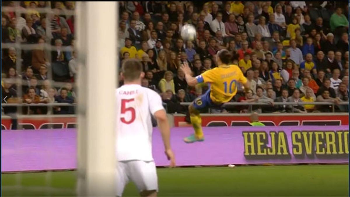 Ibrahimovic ganó el Puskas 2013 con este golazo frente a Inglaterra