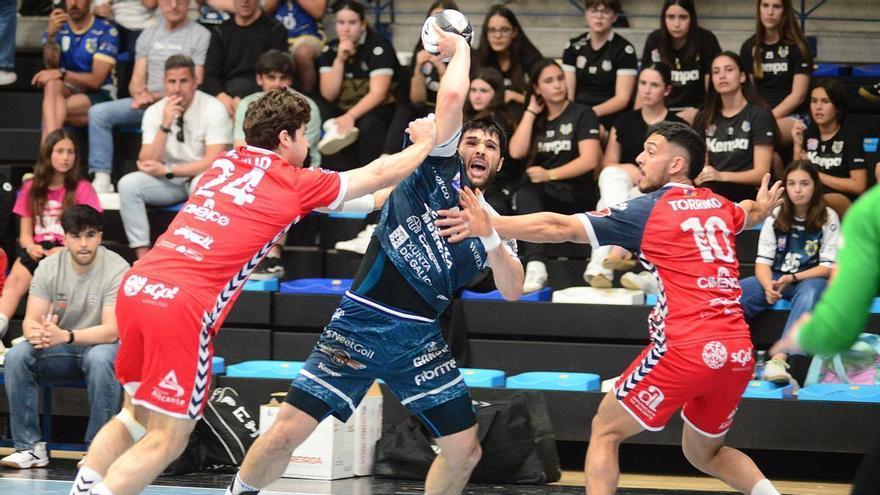 Santi López sufre un esguince en el hombro y será baja lo que resta de temporada