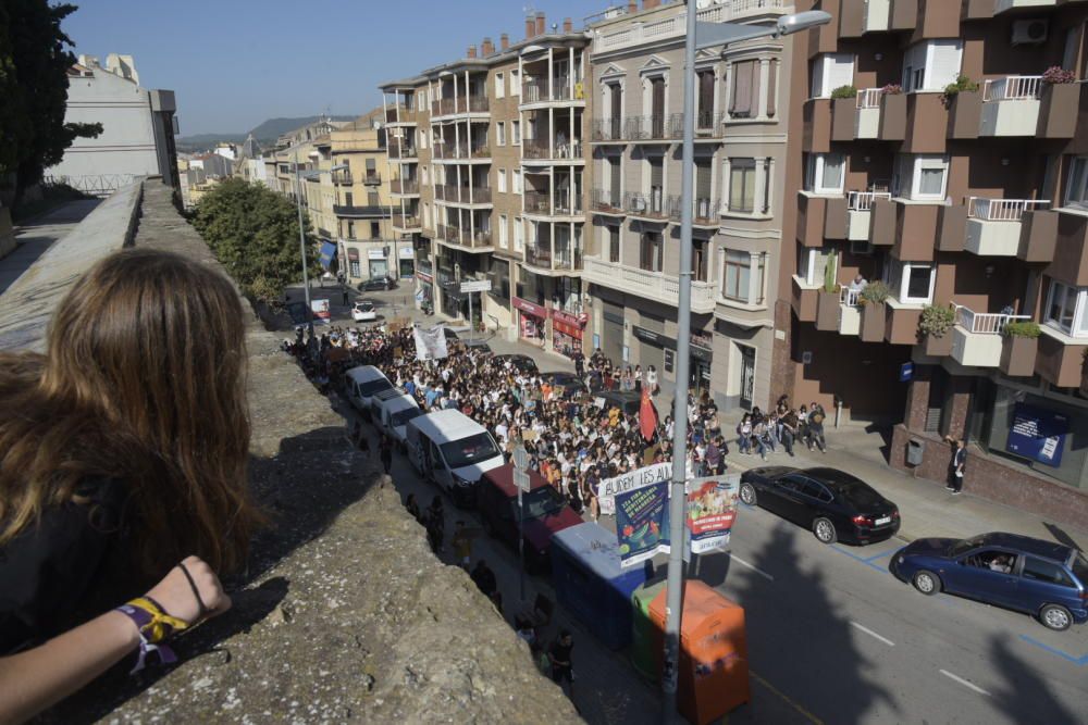 Manifestació d'estudiants a Manresa per la crisi climàtica