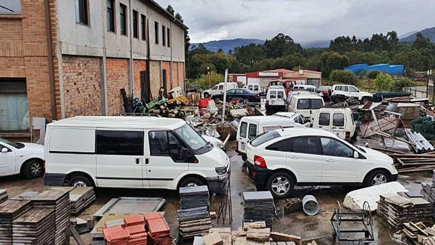 Porriño vende por 8.697 euros los 23 vehículos municipales en desuso - Vimarsana News