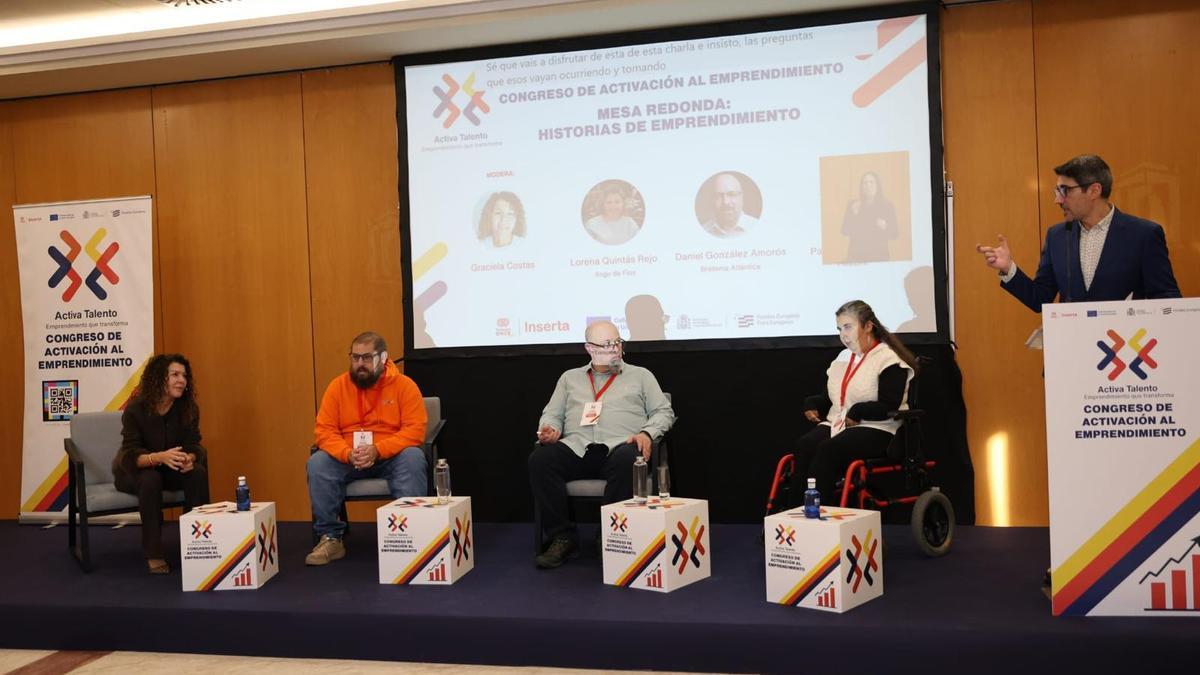 Mesa de emprendimiento de la jornada organizada ayer por la Fundación Once