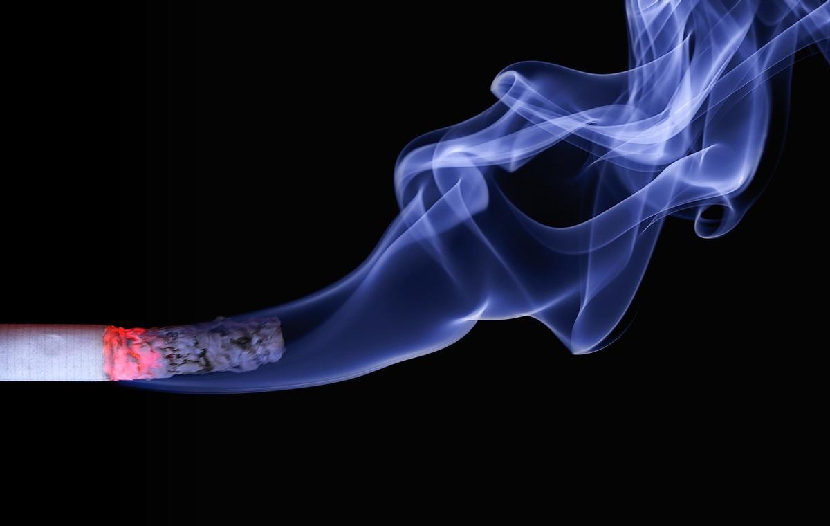 El humo del tabaco sigue demasiado presente en nuestra vida... y en nuestra muerte