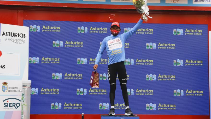 El campeón Nairo Quintana, lesionado tras caerse en Turquía, baja para la Vuelta a Asturias