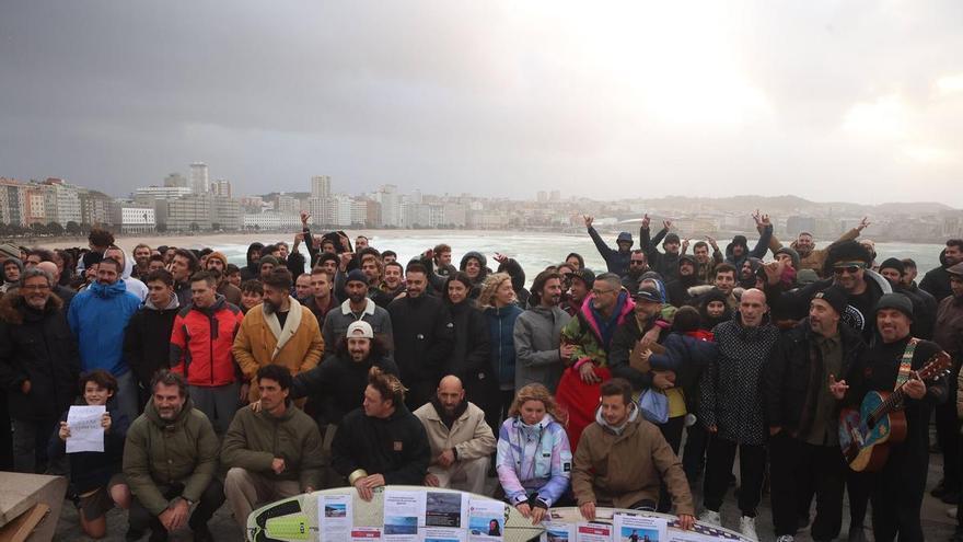 Rey espera la respuesta de la Xunta sobre el surf en temporales: "Es la que tiene que establecer excepciones si las hay"