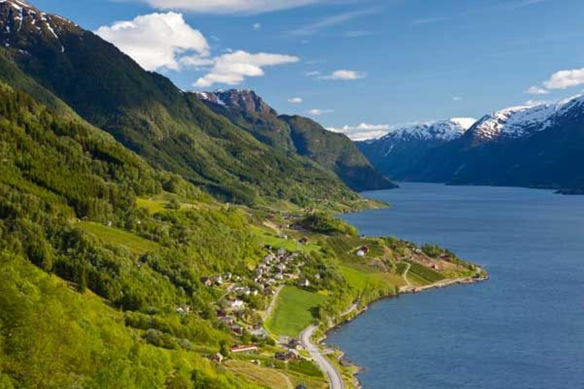 Fiordo Hardanger de Noruega.