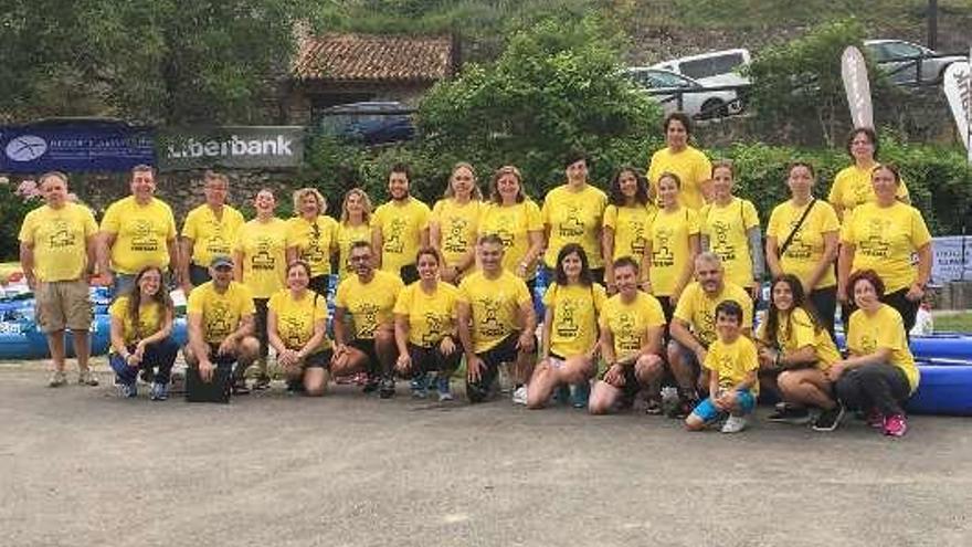 Foto de familia de los voluntarios de la prueba.