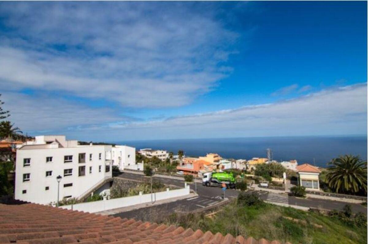 Vistas desde el ático a la venta en San Juan de La Rambla.