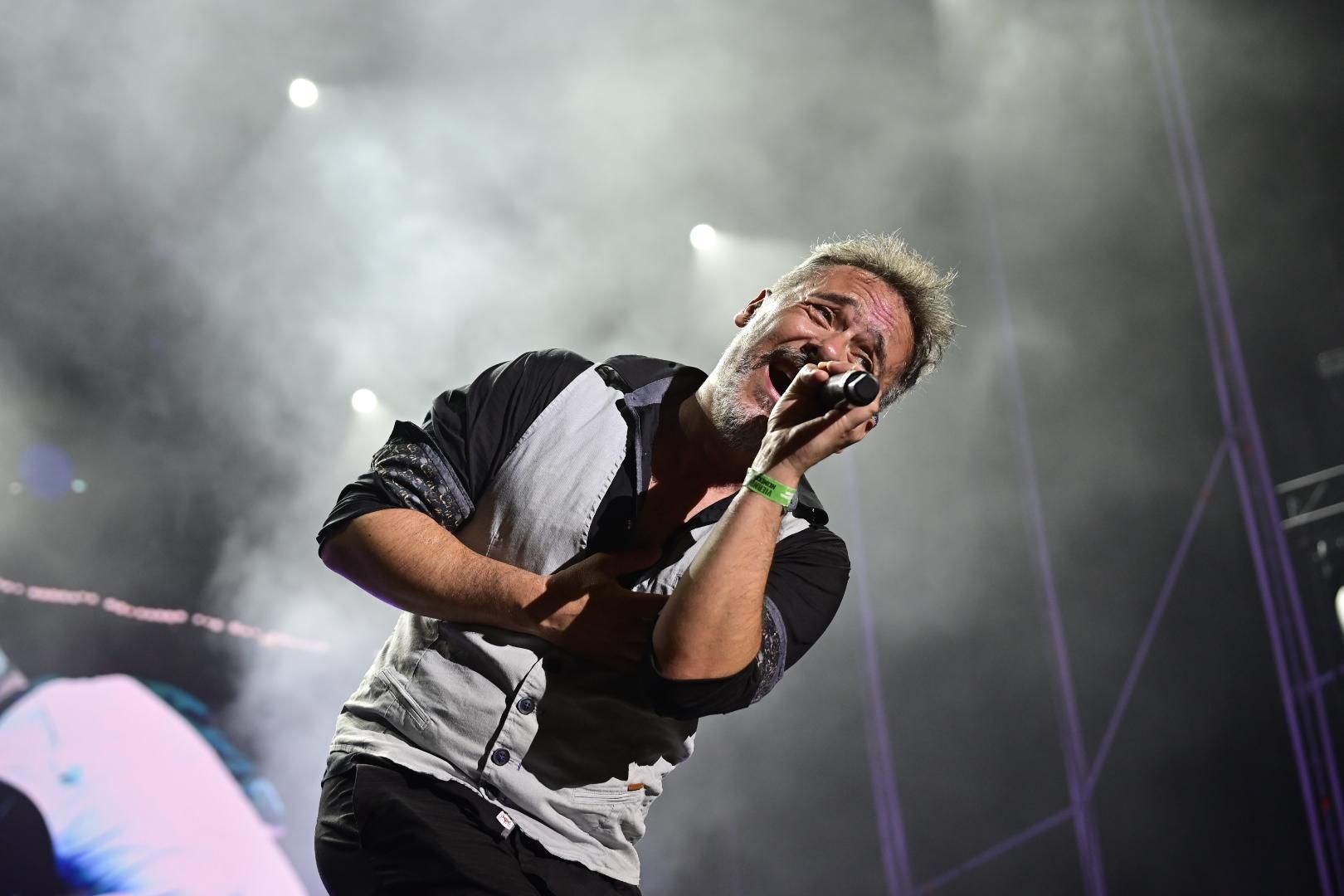 Galería | Love Of Lesbian enloquece a los 'fibers'