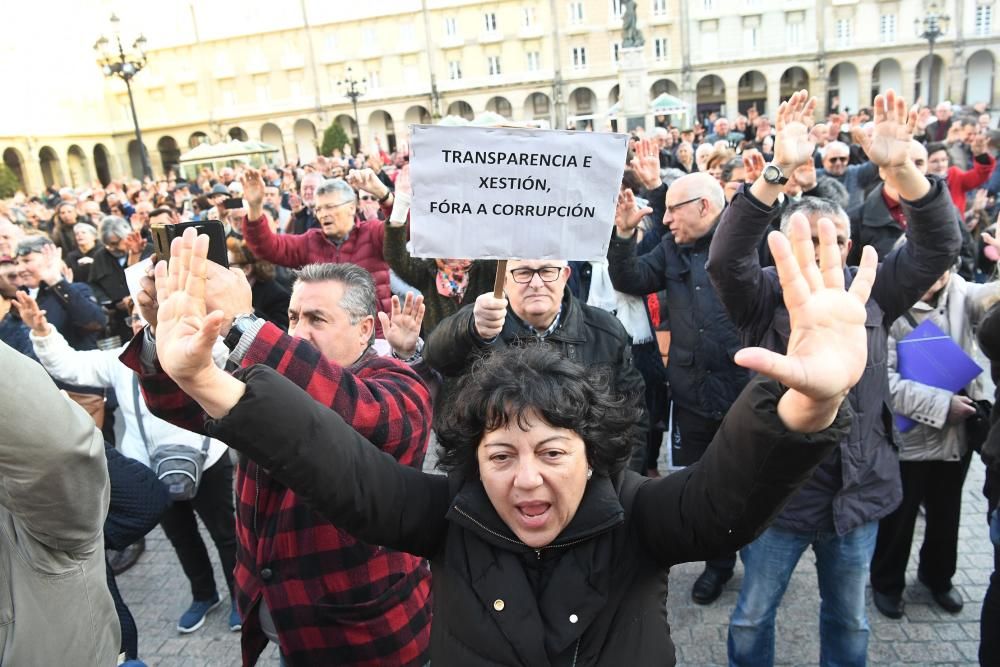 Los jubilados coruñeses salen a la calle