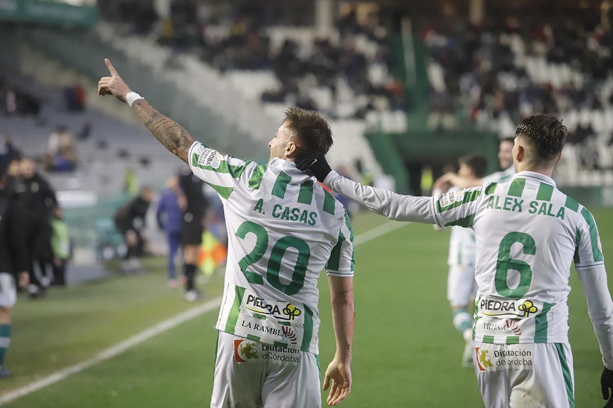 Córdoba CF-Atlético de Madrid B: las imágenes del partido en El Arcángel