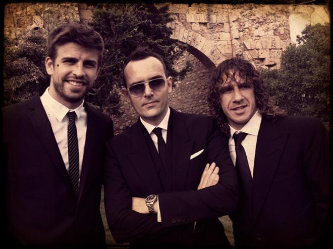 Gerard Piqué, Risto Mejide y Carles Puyol, en la boda de Iniesta