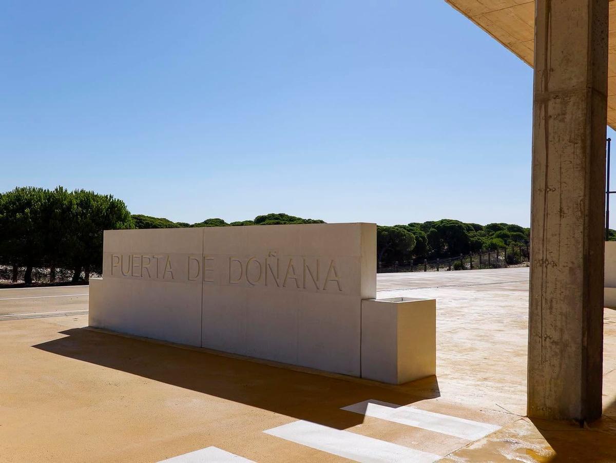 Acto de inauguración del mirador 'Puerta de Doñana'.