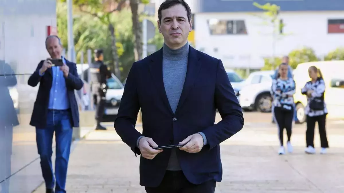 Las asociaciones judiciales defienden a la juez que investiga al hermano de Sánchez ante "presiones externas"