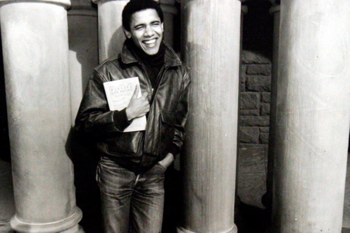 Barack Obama a Harvard, on va ser el primer president negre de la revista de la facultat de dret, Massachusetts (Estats Units).