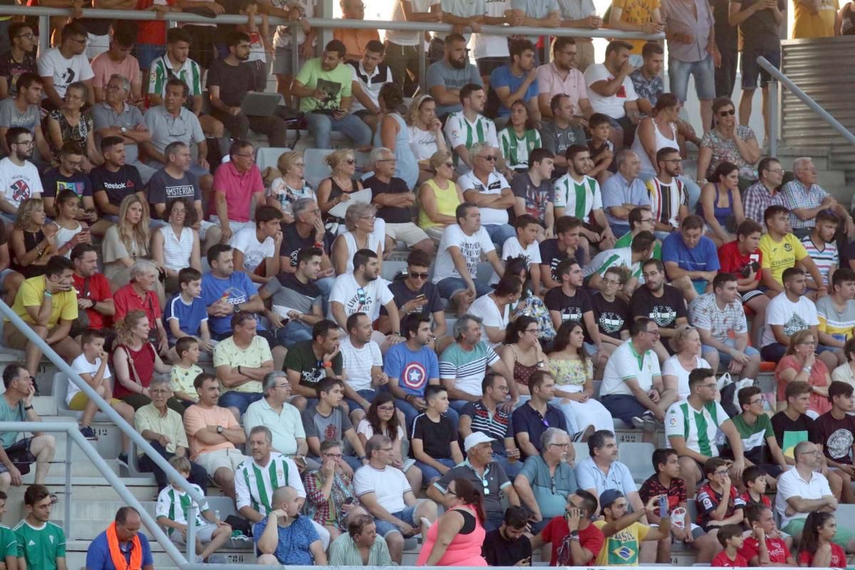 Victoria del Córdoba CF en Puente Genil