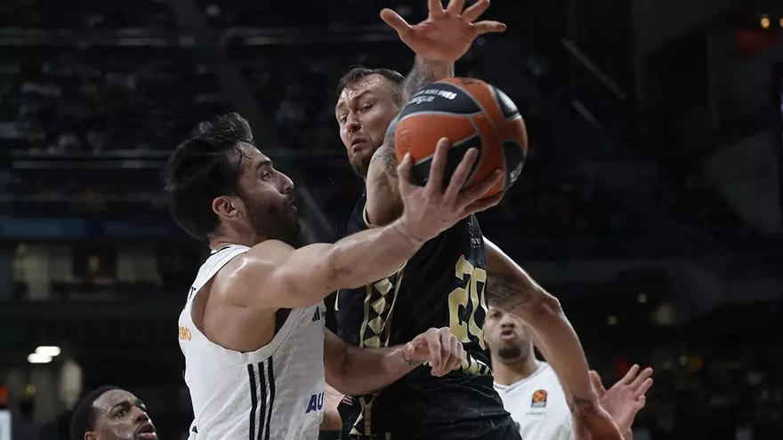Un Campazzo estelar lidera al Real Madrid en la victoria ante el AS Mónaco