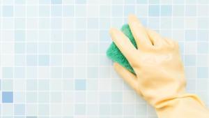 El truco para limpiar azulejos