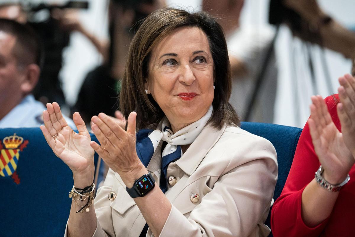 Margarita Robles recibe la distinción de honor del Ministerio de