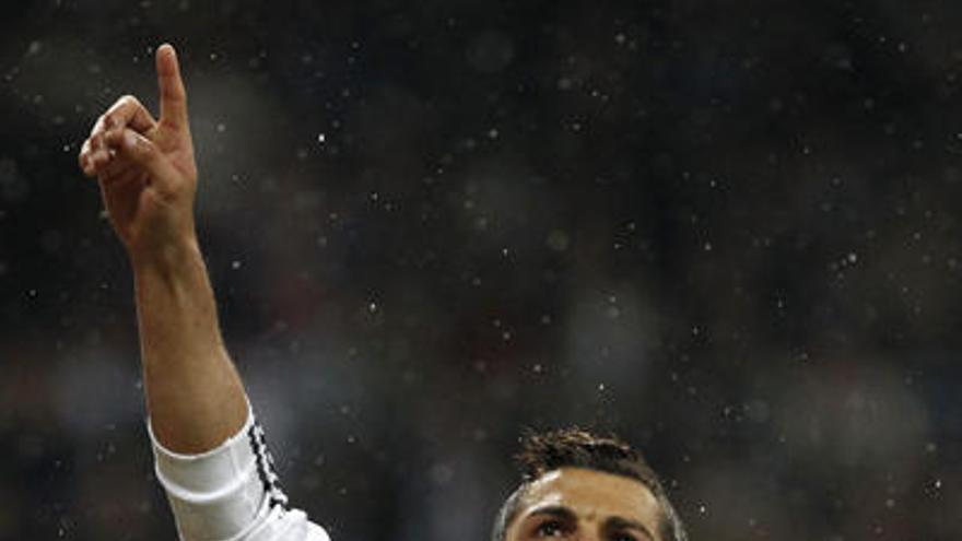 Cristiano. El delantero del Real Madrid, celebrando un gol de esta temporada.