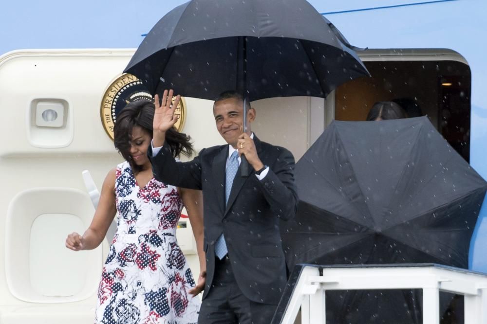 Barack Obama llega a Cuba para una vista histórica