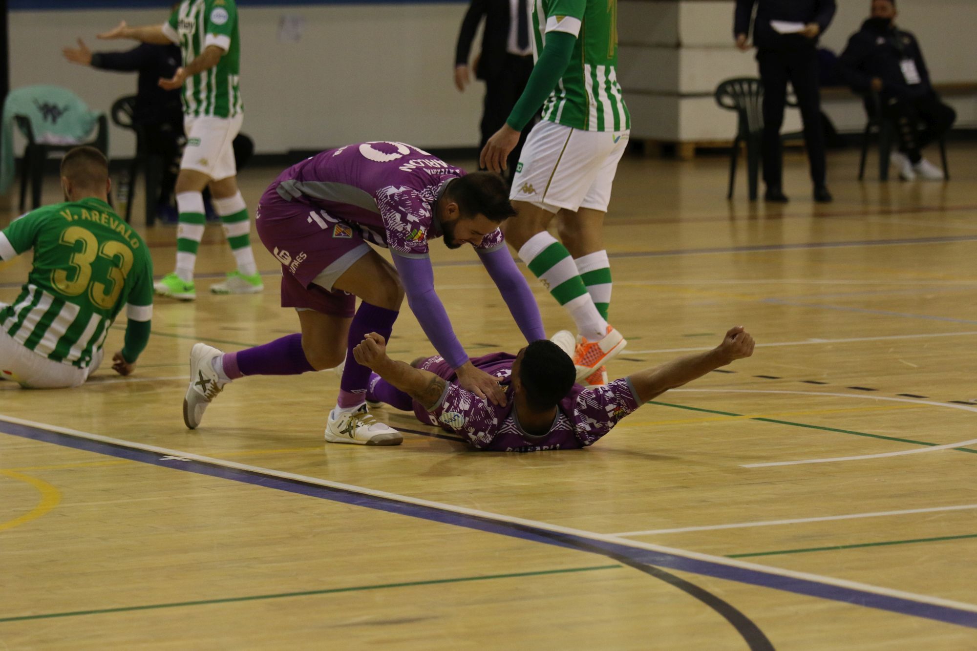 Victoria del Palma Futsal en la pista del Betis