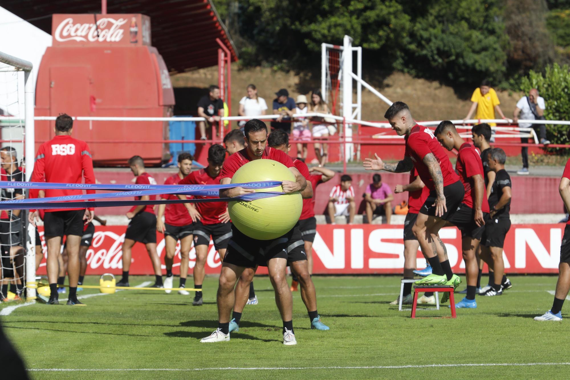 Entrenamiento del Sporting en Mareo