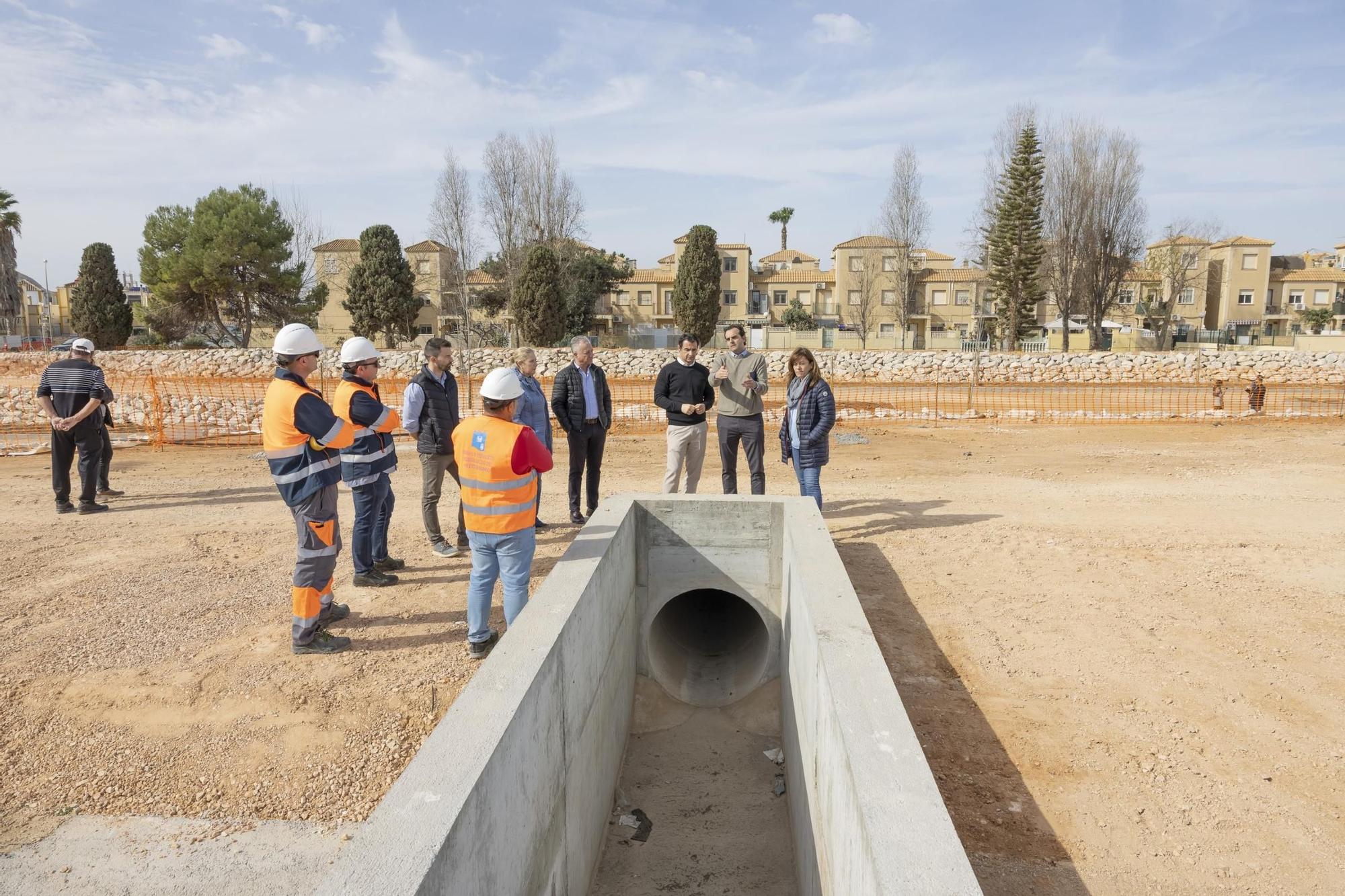Esta es la nueva balsa de laminación y parque inundable que Torrevieja abrirá en marzo en Doña Inés