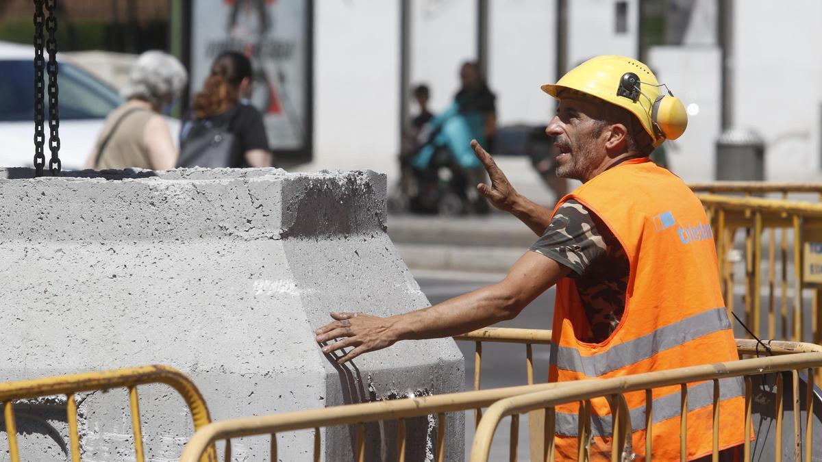 Un trabajador de la construcción, en una obra en Córdoba.