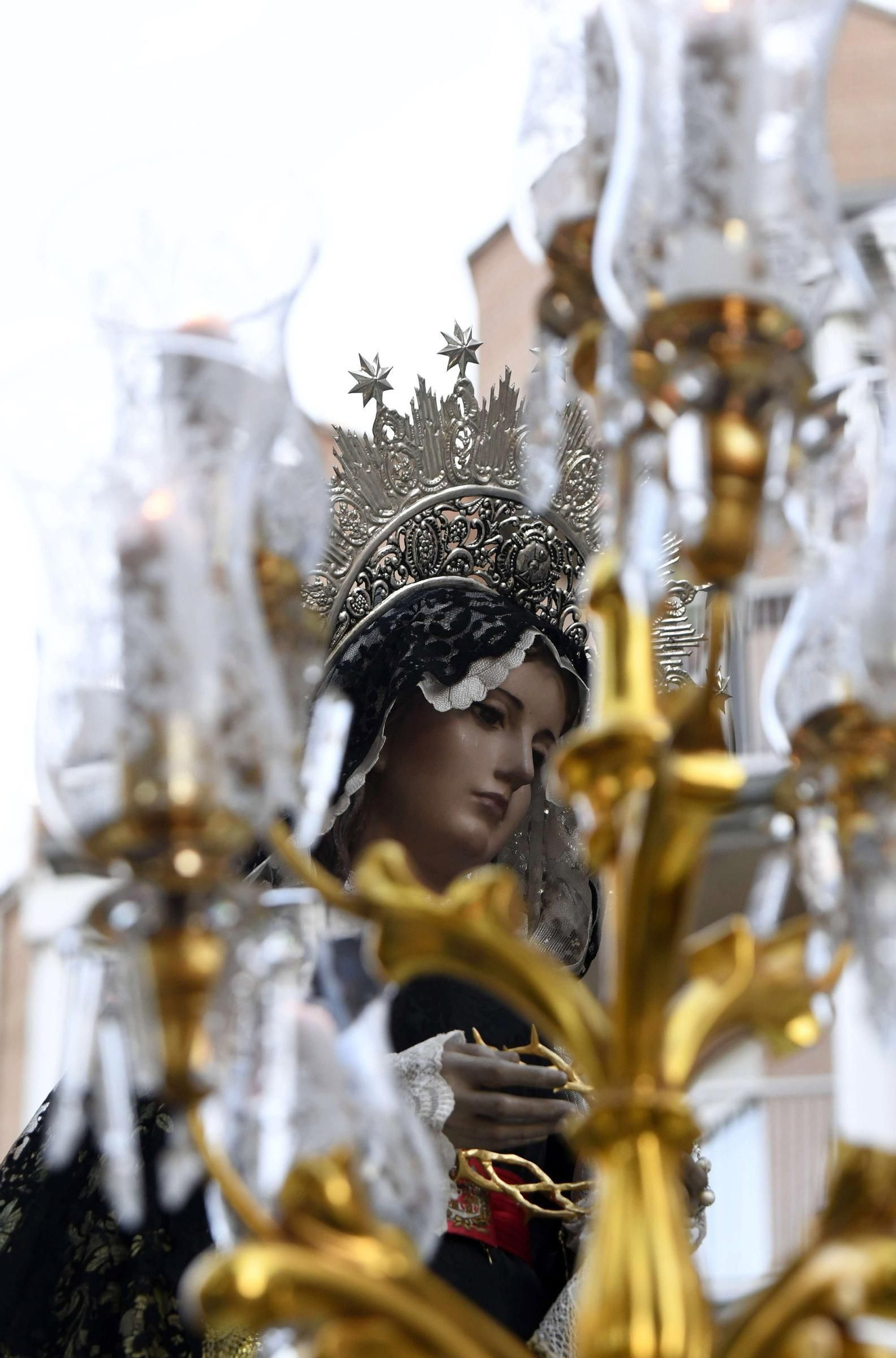 Procesión de la Soledad del Calvario en la Semana Santa de Murcia 2025.