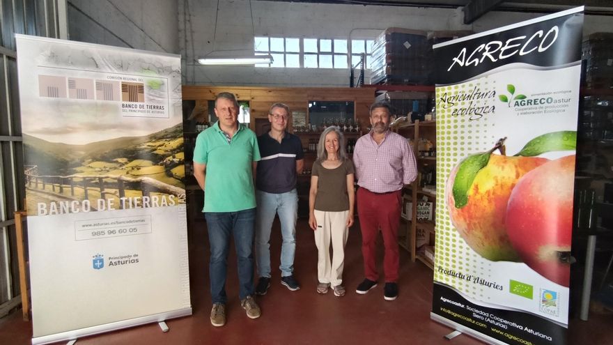 El Banco de Tierras mejorará el acceso a la cooperativa sierense Agrecoastur, ubicada en Granda