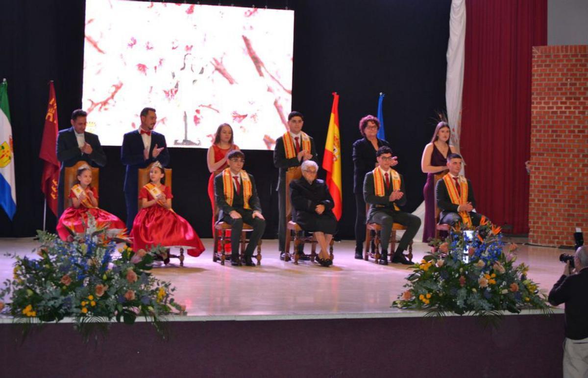 María Cervantes Palazón recoge el reconocimiento como  ricoteña del año