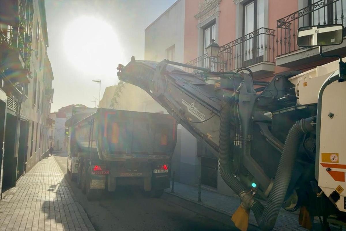 Máquinas en la calle Concepción Arenal.