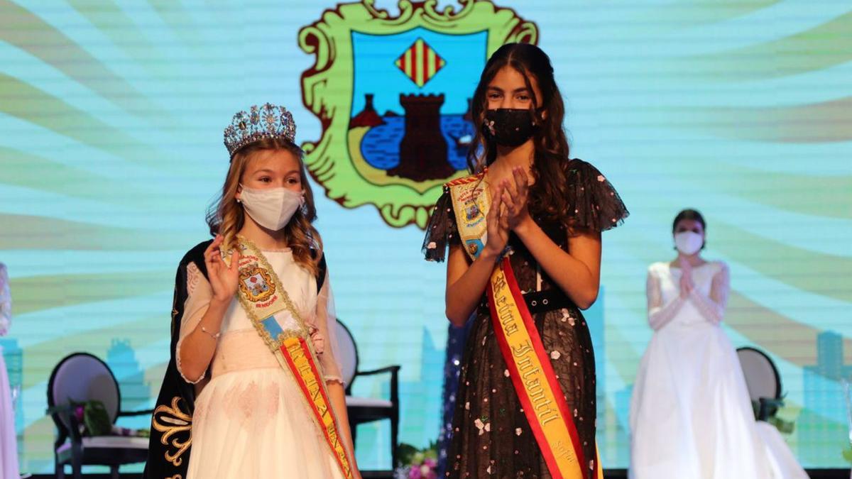 Aila Merenciano y Chloe d´Hebroodt, elegidas reinas de las fiestas de Benidorm