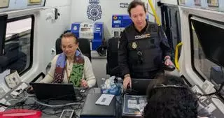 La Policía ya expide pasaportes y DNI en Moaña y triplica las citas disponibles
