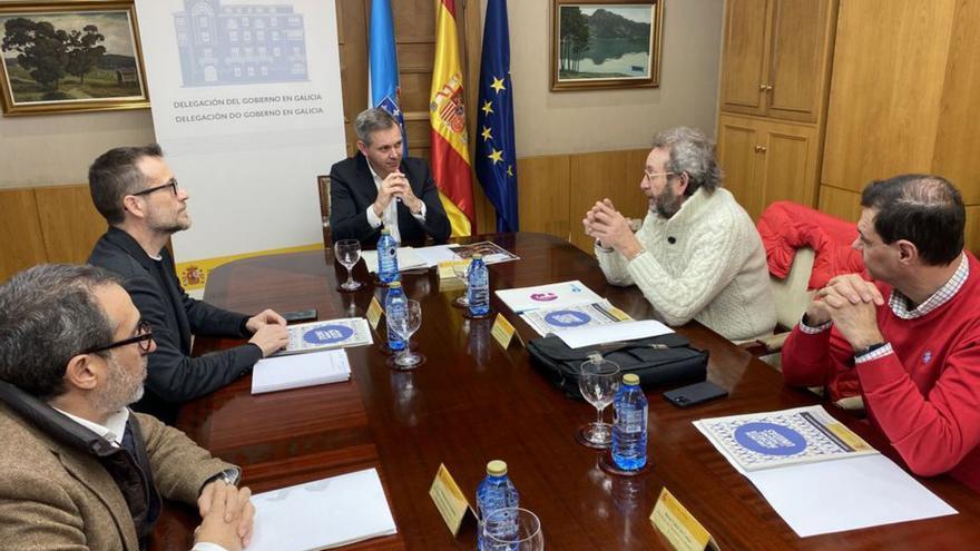 Reunión entre el delegado del Gobierno y la hostelería.   | // LOC