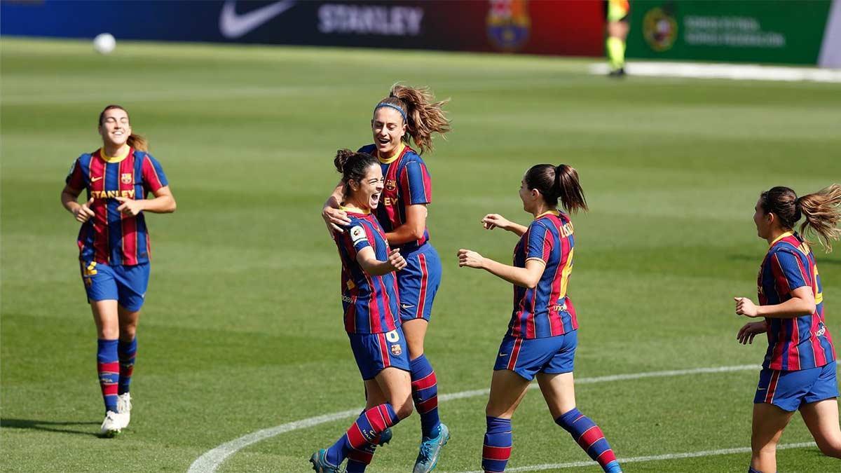 Las jugadoras del Barça celebrando un gol ante el Levante