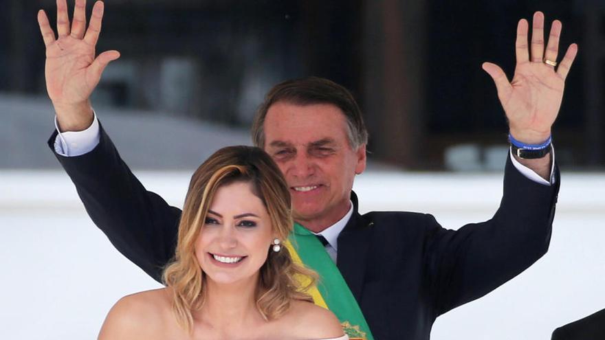 Michelle Bolsonaro junto a su marido Jair // Reuters