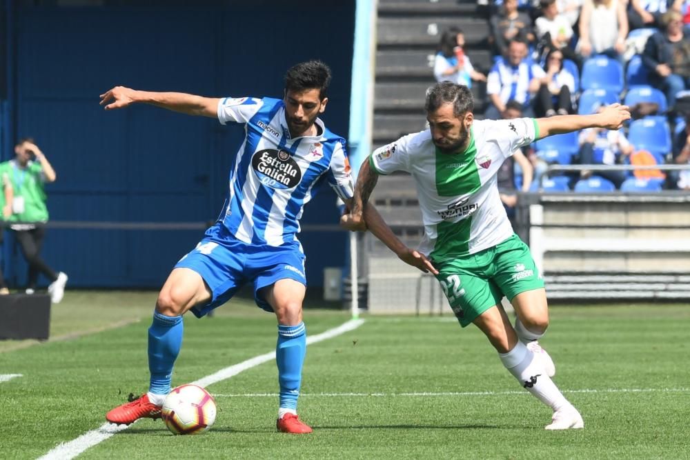 El Dépor cae ante el Extremadura en Riazor