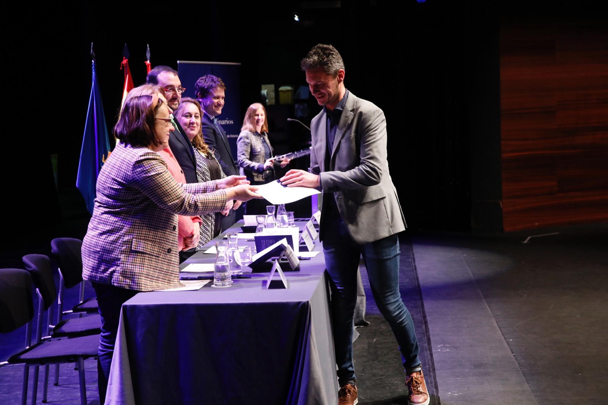 En imágenes: Así fue la ceremonia de entrega de los premios extraordinarios al esfuerzo personal