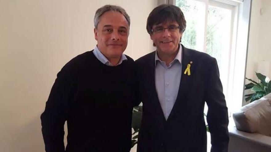 Carles Ribas i Carles Puigdemont, ahir, a Blègica.