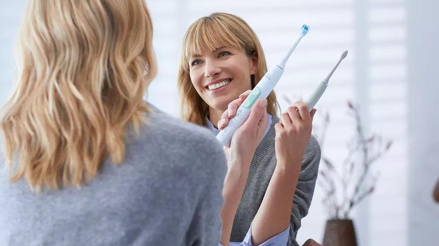 Rebajado más de 150€ el cepillo eléctrico de Oral-B que te hará reducir las visitas al dentista