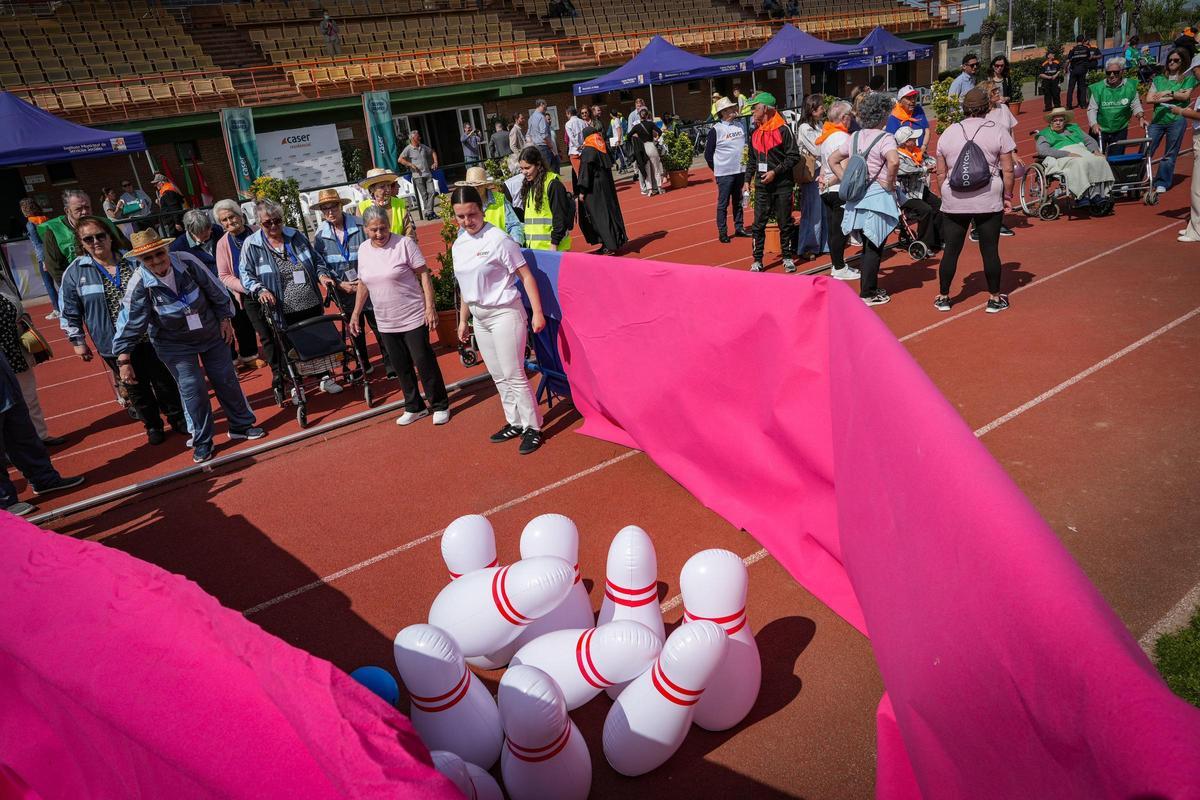 EN IMÁGENES | Más de 80 participantes se dan cita en las Olimpiadas Hispanolusas de centros de mayores en Badajoz