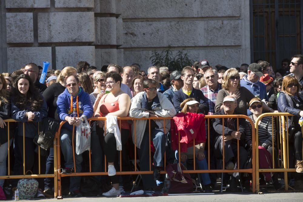 Búscate en la mascletà del 11 de marzo