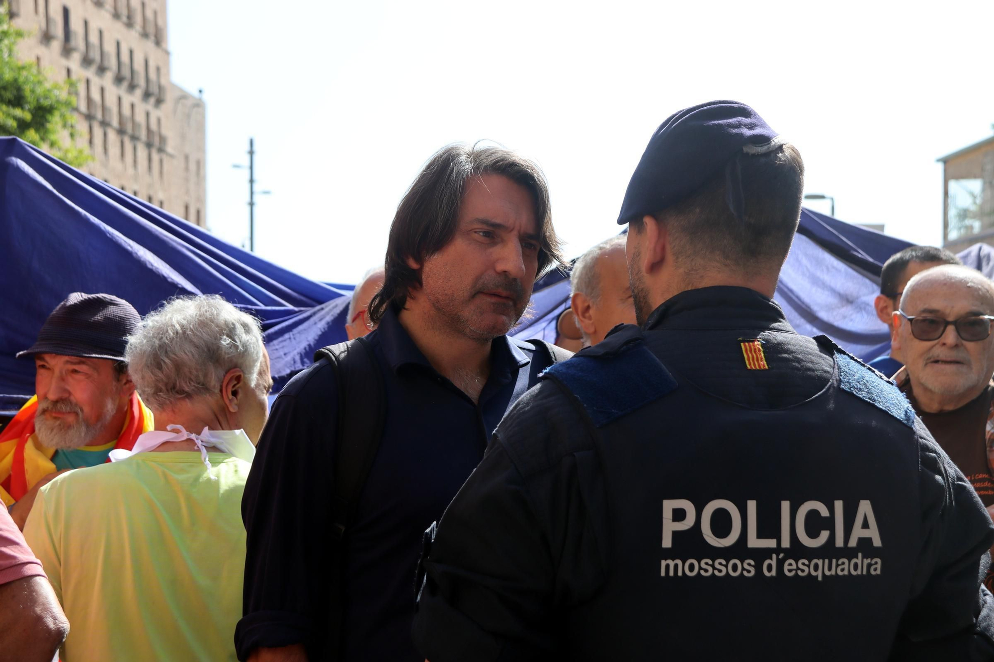 Les fotos de la protesta contra Felip VI a Montserrat