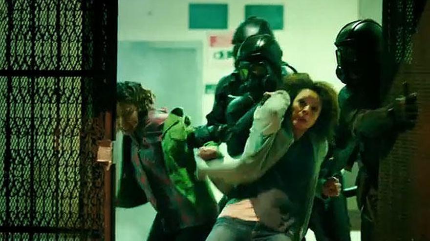 Subastas de humanos en un nuevo tráiler de 'The Purge 2'