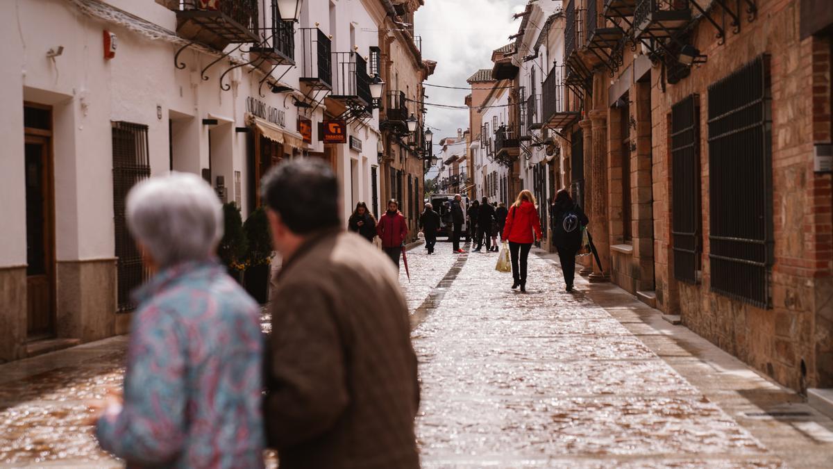 Vista de una de las calles del centro histórico de Villanueva de los Infantes, en Ciudad Real.