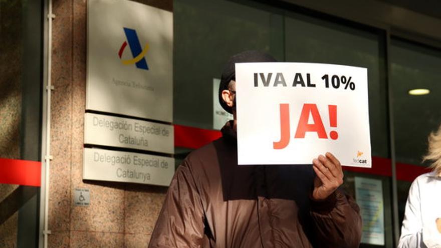 Imatge d&#039;una protesta per la rebaixa de l&#039;IVA.